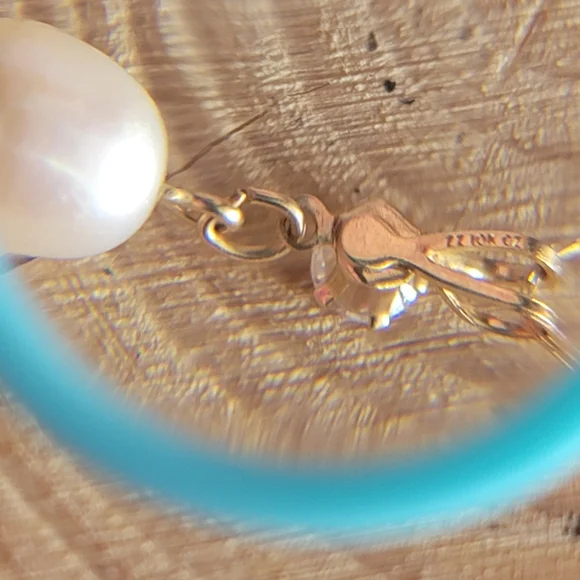 10k Gold pearl necklace - Picture 10 of 16